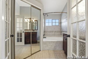 Building Photo - 6915 Raintree Forest