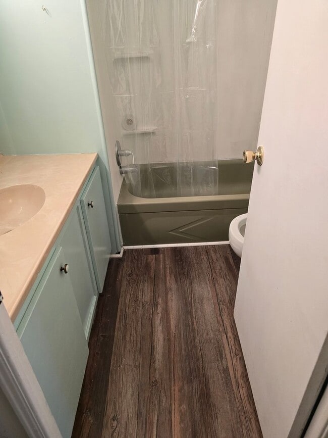 Building Photo - 3 bed 2 bath Mobile Home for rent  Rent in Grants Pass