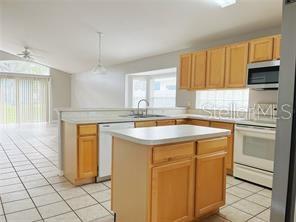 Building Photo - 5769 Los Palma Vista Dr