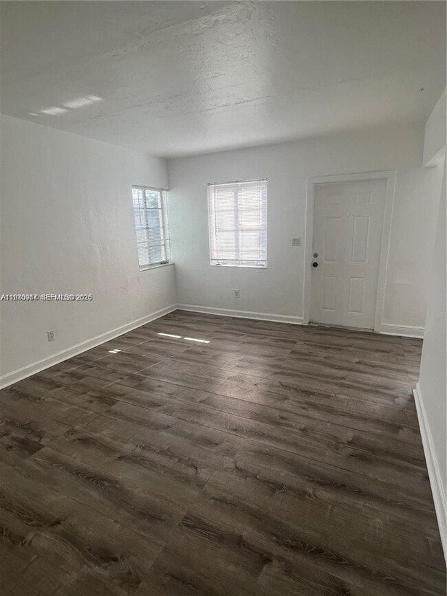 Building Photo - 840 81st St