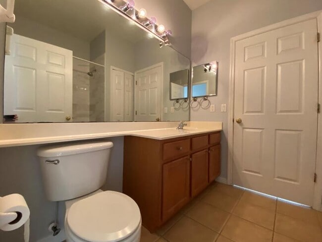 Building Photo - 9918 Autumn Creek Ln