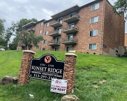 Building Photo - 1751 Gilsey Ave