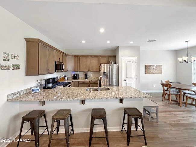 Building Photo - 201 Rocky Meadows Ln
