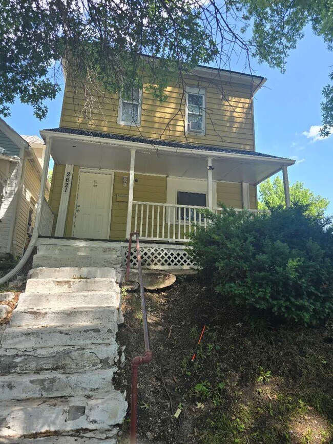 Building Photo - 2621 Askew Ave