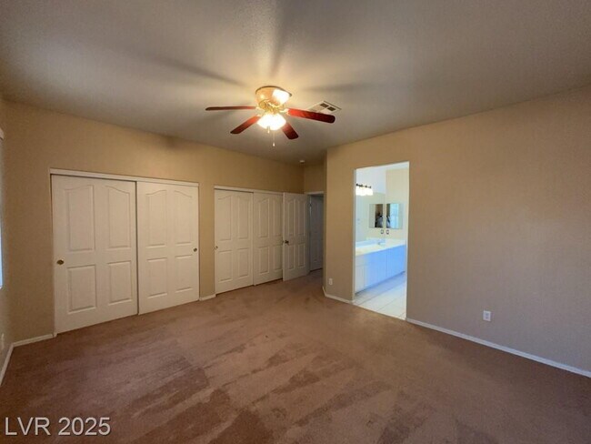 Building Photo - LIMITED TIME ONLY! 2 WEEKS FREE RENT *excludes recurring fees* Charming 3-Bedroom Oasis on Butter...