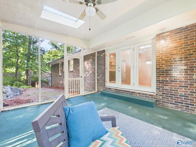 Building Photo - 6808 Jones Valley Dr SE