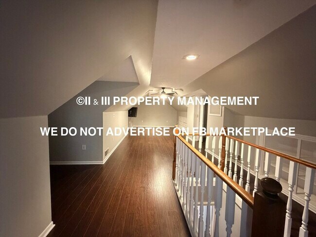 Building Photo - 5840 Floyd St