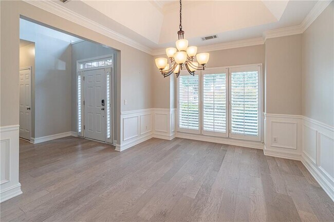 Building Photo - 205 Vickery Way