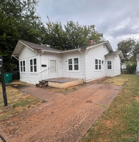 Building Photo - 1004 NW 31st St