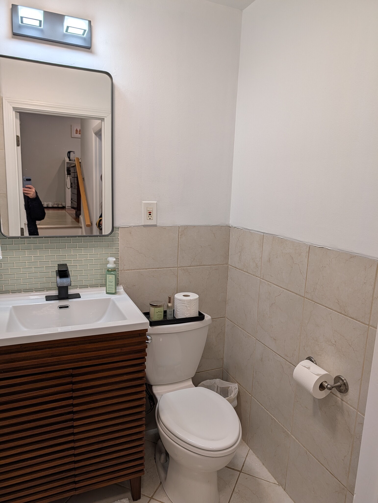 Building Photo - 15 University Rd