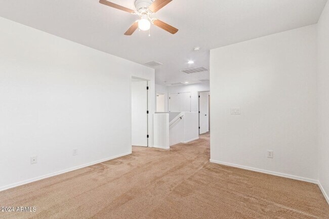 Building Photo - 2 STORY HOME IN BUCKEYE!