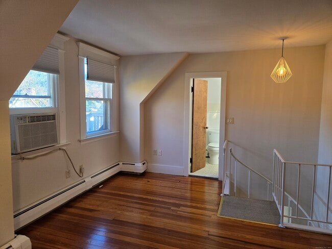 Building Photo - 188 Cold Spring St