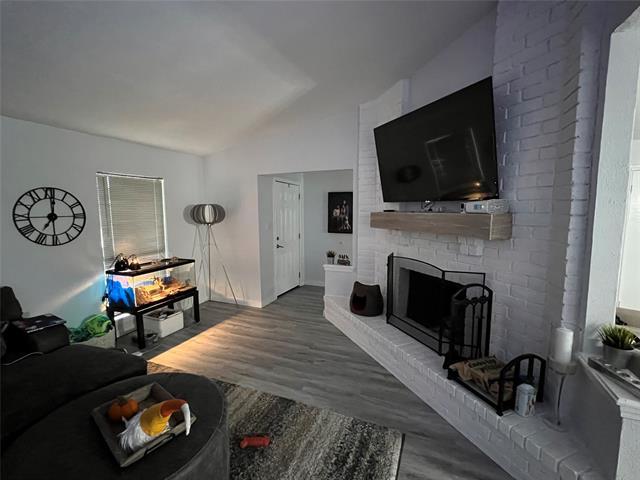 Building Photo - 5640 Truitt St