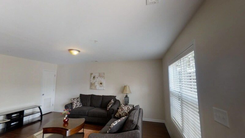 Building Photo - 307 Family Lodge Dr