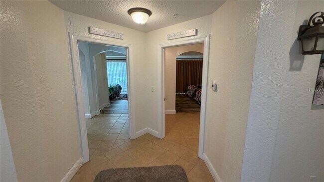 Building Photo - 7506 Seven Eagles Way