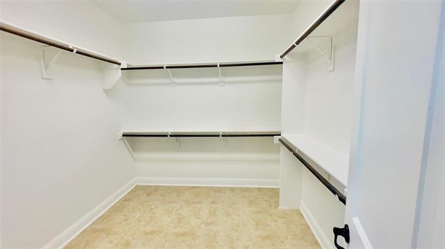 Building Photo - 1000 Lancaster Dr