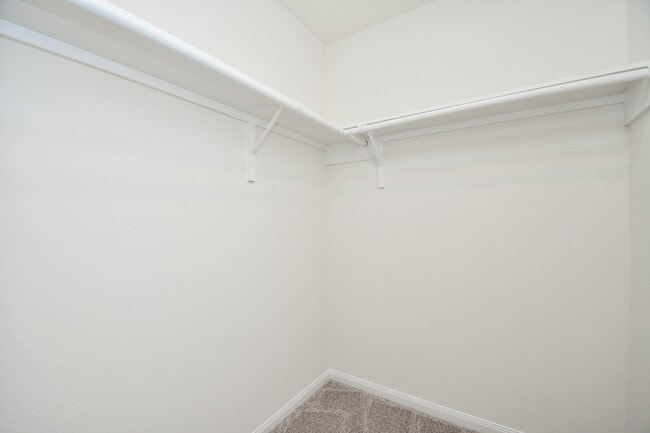 Building Photo - 8138 Leisure Pt Dr