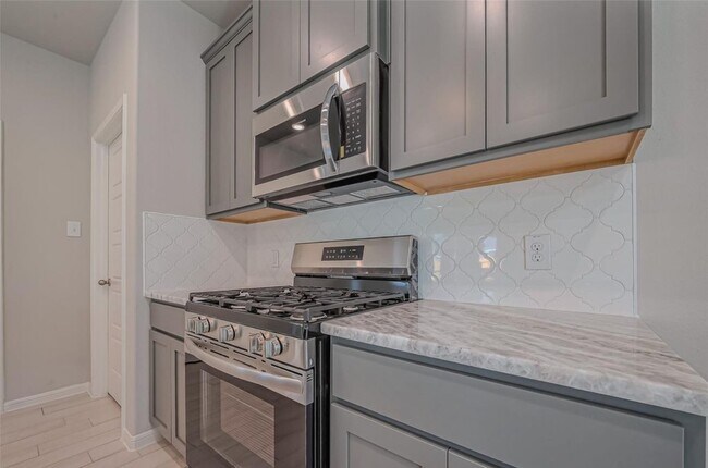 Building Photo - 22807 Ephesus Ave