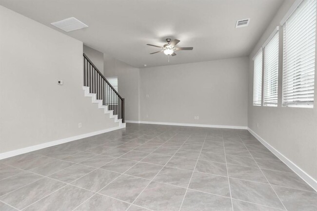 Building Photo - 17407 Bluemink Ln