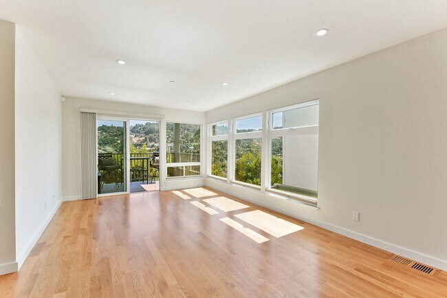 Living Room with View Windows - 25 Bayo Vista Way