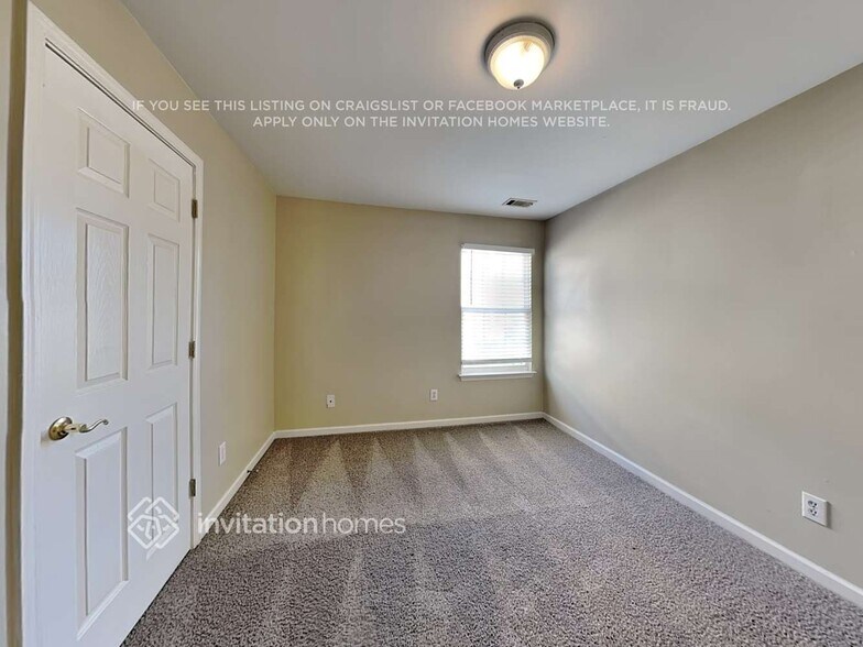Building Photo - 704 Nightwind Way