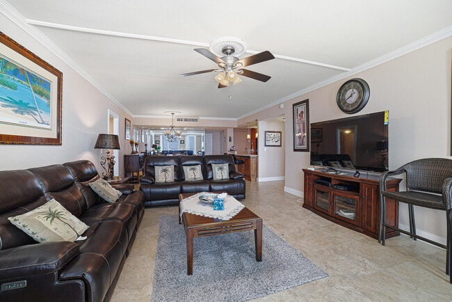 Building Photo - 3450 S Ocean Blvd