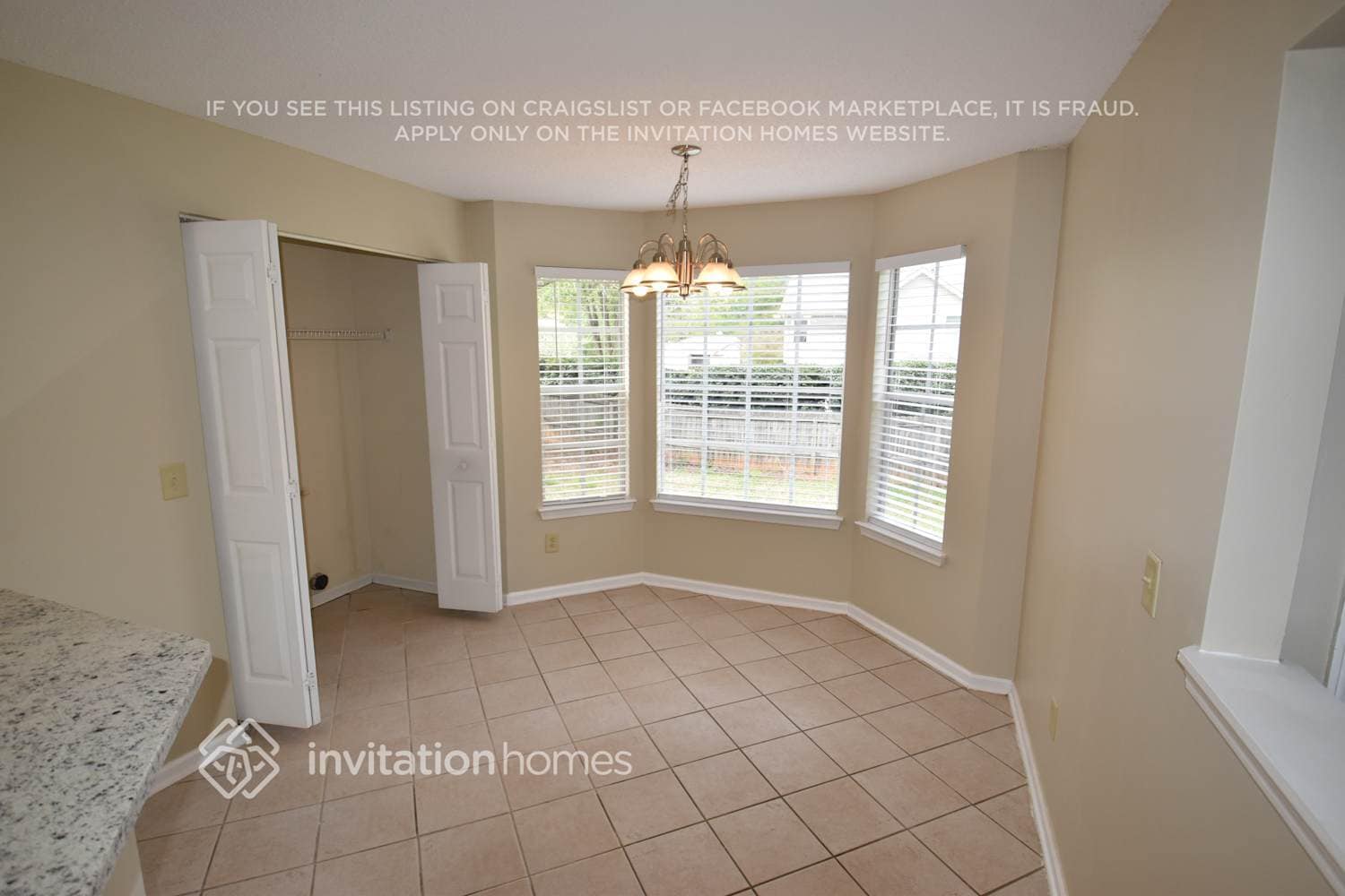 Building Photo - 395 Oakdale Cir