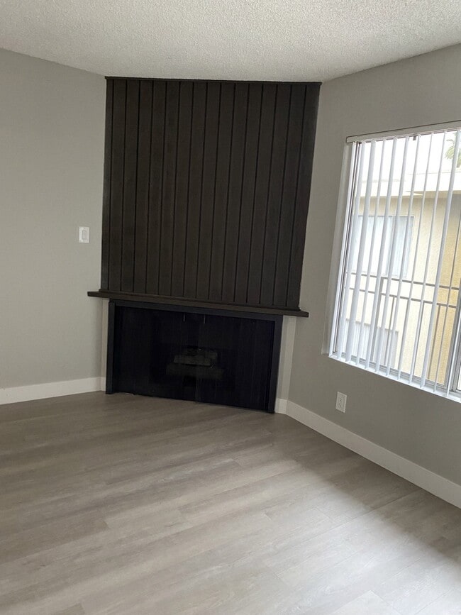 Floorplan - 925 N. Inglewood Ave.