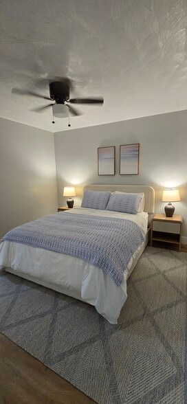 Building Photo - 1634 NE 4th Pl