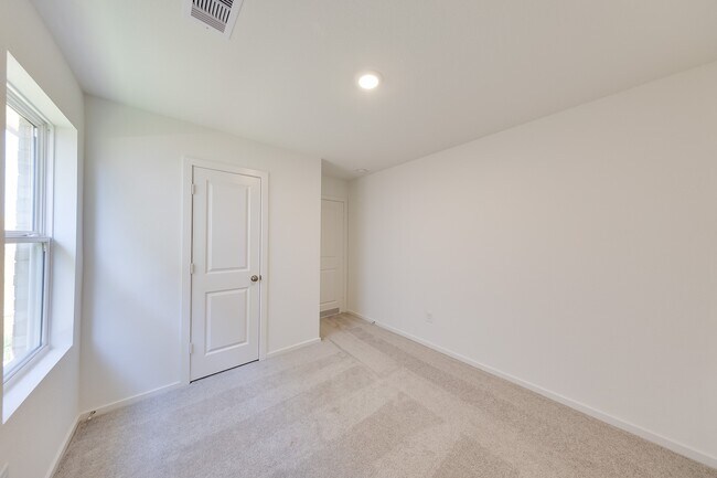 Building Photo - 29043 Pearl Barley Wy