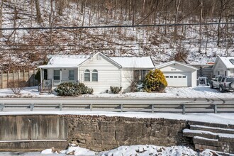 Building Photo - 2649 Douglas Run Rd