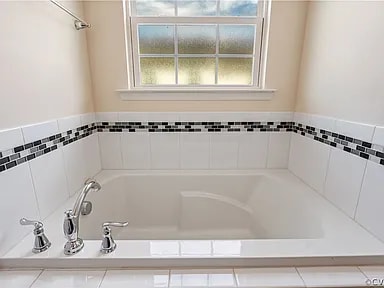 Building Photo - 8127 Creekside Village Dr