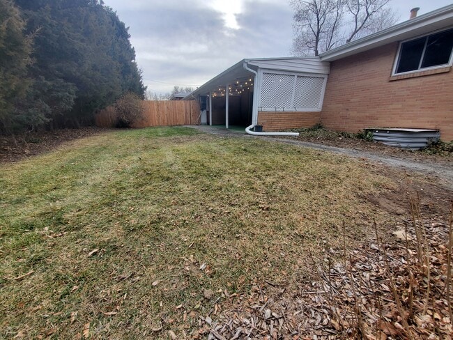 Building Photo - 3260 Dudley St