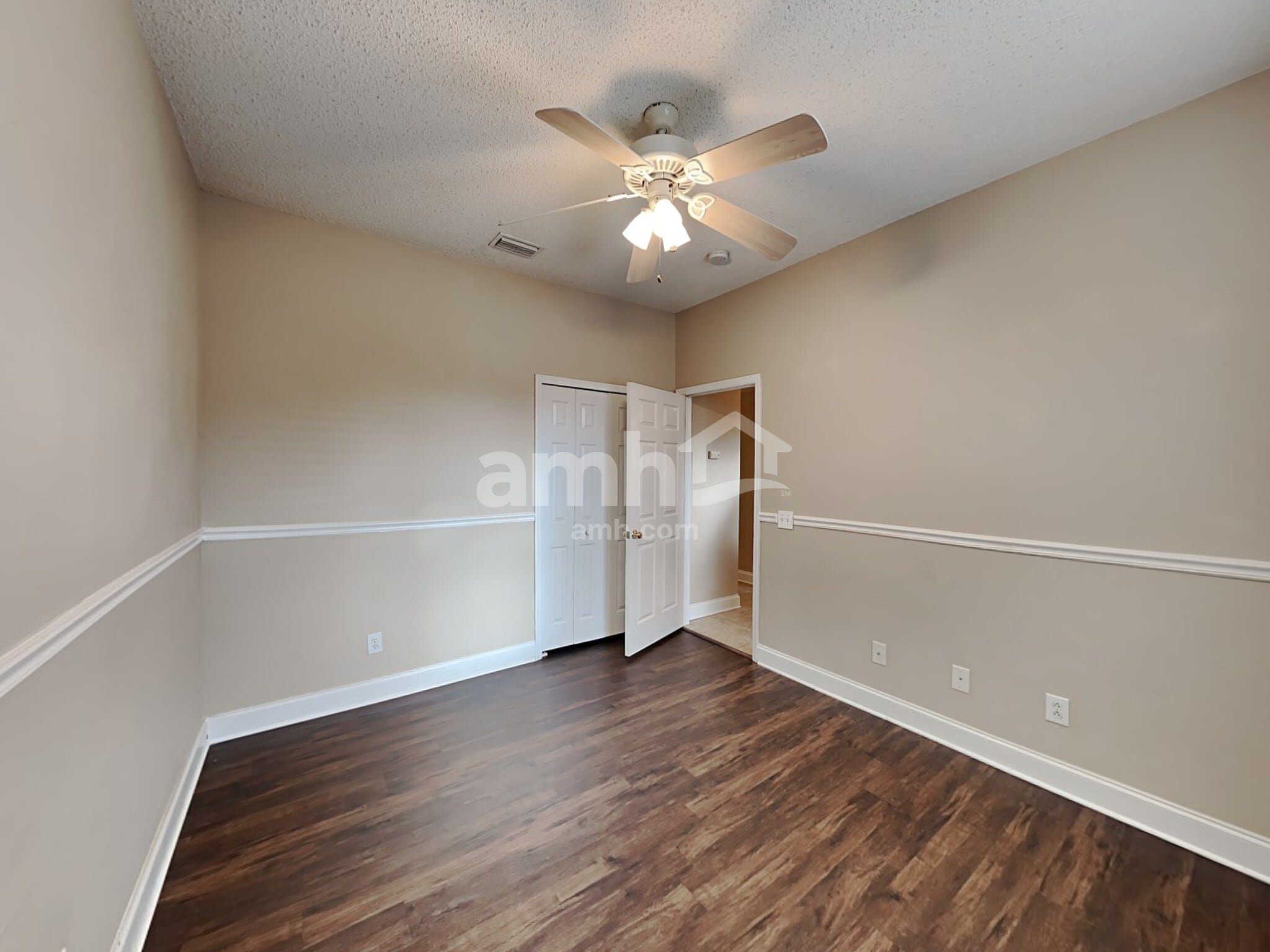 Building Photo - 10318 Goldenbrook Way