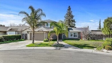 Building Photo - Manteca 4 Bedroom 3 Bathroom Home