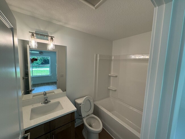 Building Photo - Available 7/1/2025 Brand New 3 bedroom 2 b...