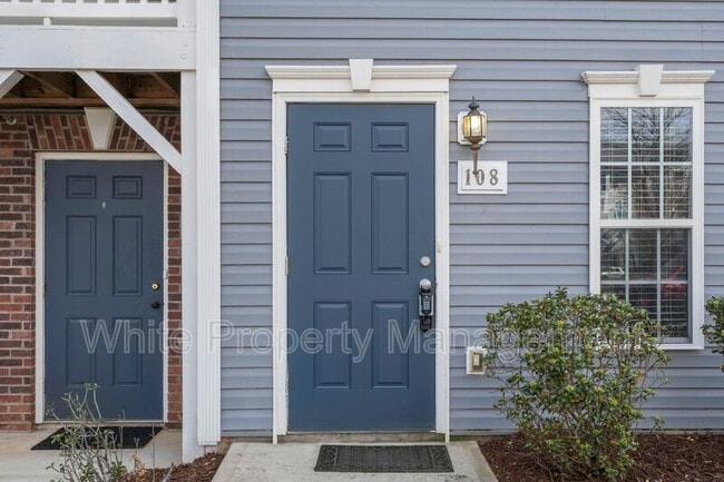 Building Photo - 106 Locomotive Ln