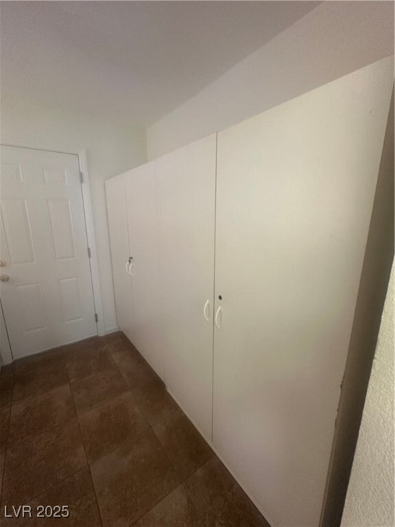 Building Photo - 9709 Blue Bell Dr