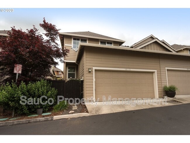 Building Photo - 10573 NE Summer Falls St