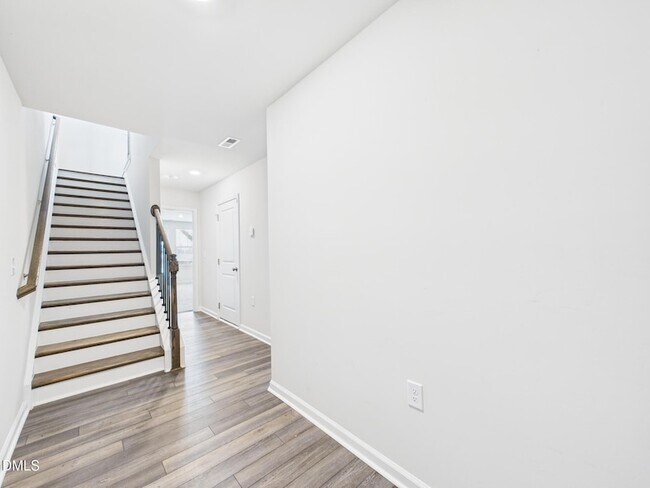 Building Photo - 2709 Chert Ln