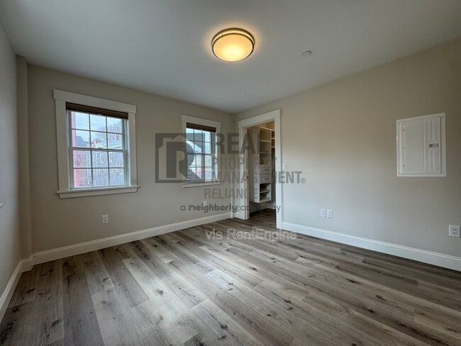 Building Photo - 150 Merrimac St