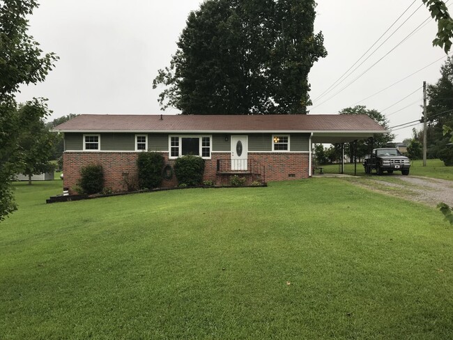 Primary Photo - 1601 Woodvale Dr NW