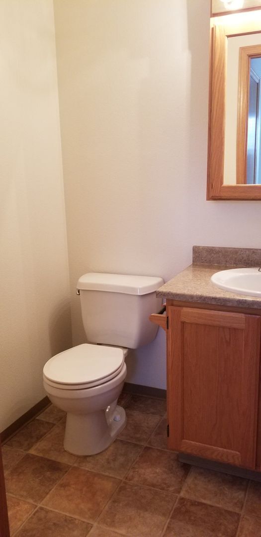 Building Photo - SP42