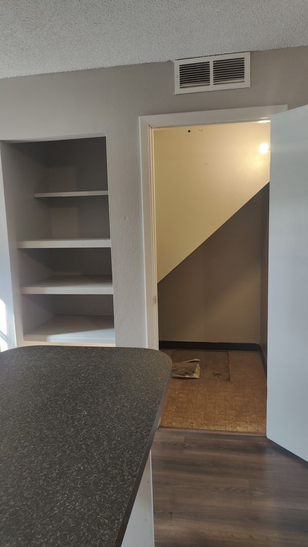 Building Photo - SHORT TERM RENTAL! 3BR/1.5BA Condo Walking Distance to CU