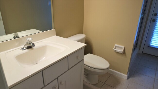 Building Photo - Fall Head Over Heels for this 4 bedroom, 3...