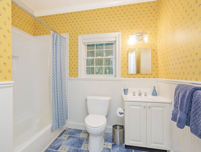 Building Photo - 18 Cuffee Dr