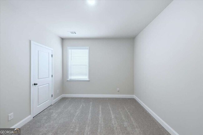 Building Photo - 3939 Alderstone Dr