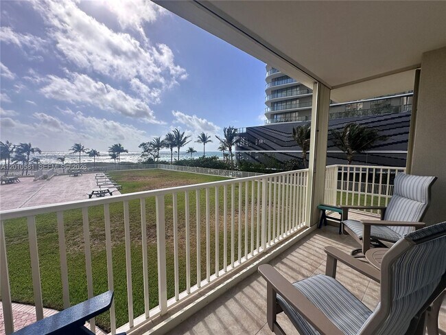 Building Photo - 750 N Ocean Blvd