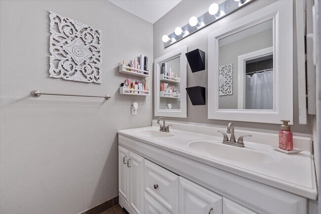 Building Photo - 1201 Bering Dr