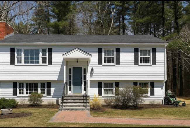 Primary Photo - 237 Carlisle Rd